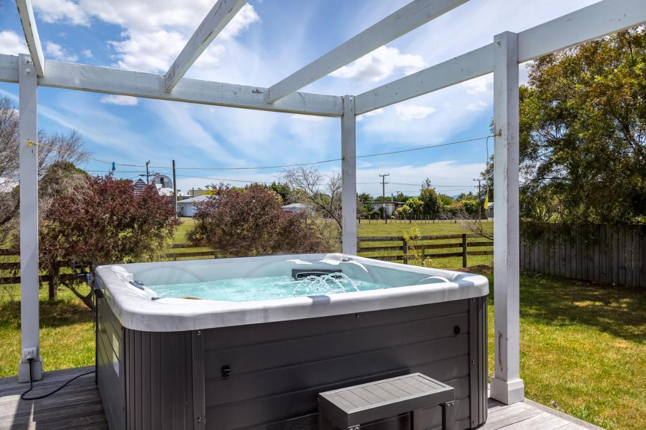 Brooklands Cottage Martinborough Exteriör bild
