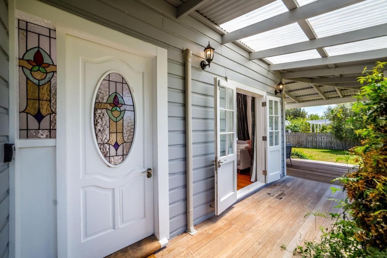 Brooklands Cottage Martinborough Exteriör bild