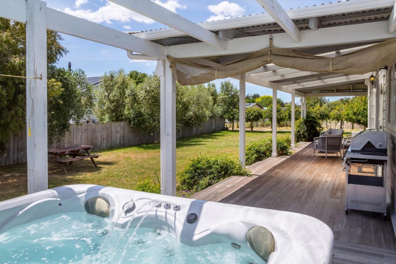 Brooklands Cottage Martinborough Exteriör bild